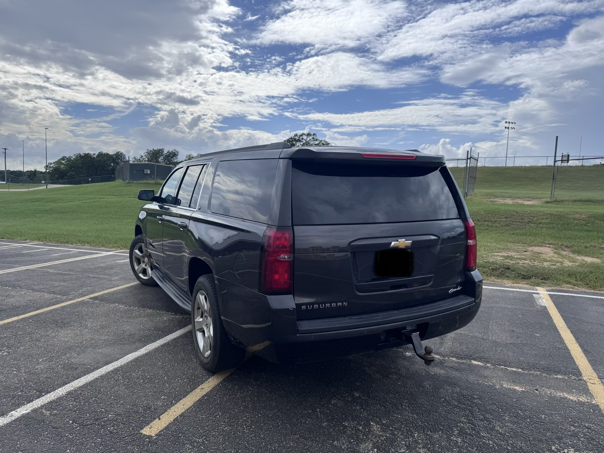 Used 2015 Chevrolet Suburban LT w/ Max Trailering Package AWD/4WD image 8