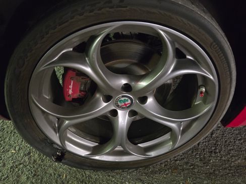 Used 2018 Alfa Romeo Giulia Ti Sport w/ Quick Order Package 22S Sport image 14