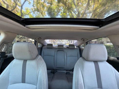 Used 2016 Honda Civic EX-T image 10
