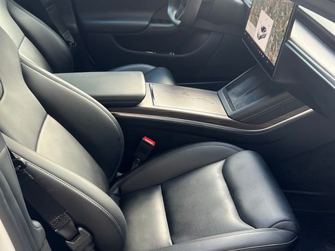 Used 2021 Tesla Model S Long Range image 10