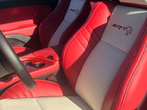 Used 2020 Dodge Challenger SRT Hellcat RWD image 16