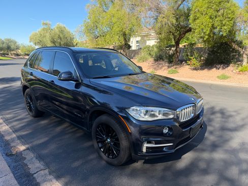 Used 2014 BMW X5 xDrive50i image 2