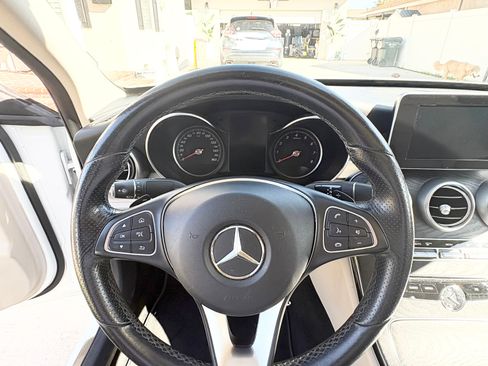 Used 2017 Mercedes-Benz C 300 Sedan image 19