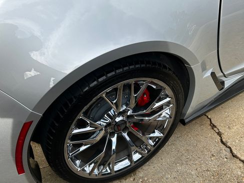 Used 2019 Chevrolet Corvette Z06 image 15