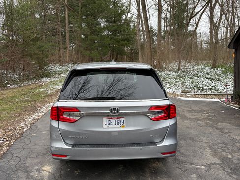 Used 2018 Honda Odyssey Elite image 5