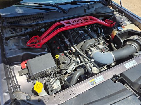 Used 2015 Dodge Challenger R/T w/ Quick Order Package 22B R/T image 14