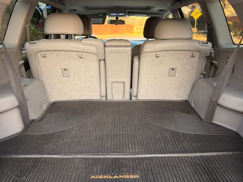 Used 2009 Toyota Highlander Sport image 6