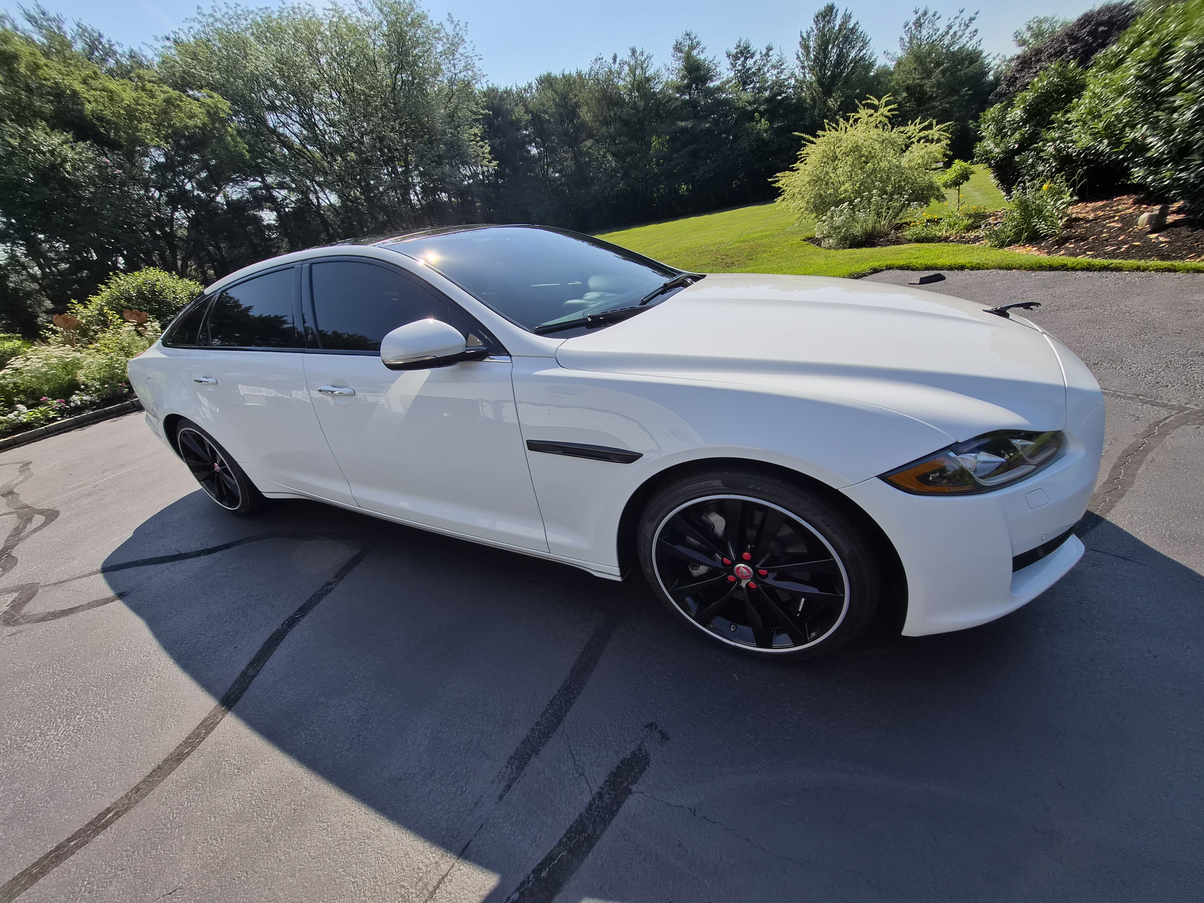 Used 2017 Jaguar XJ L Portfolio AWD/4WD image 5
