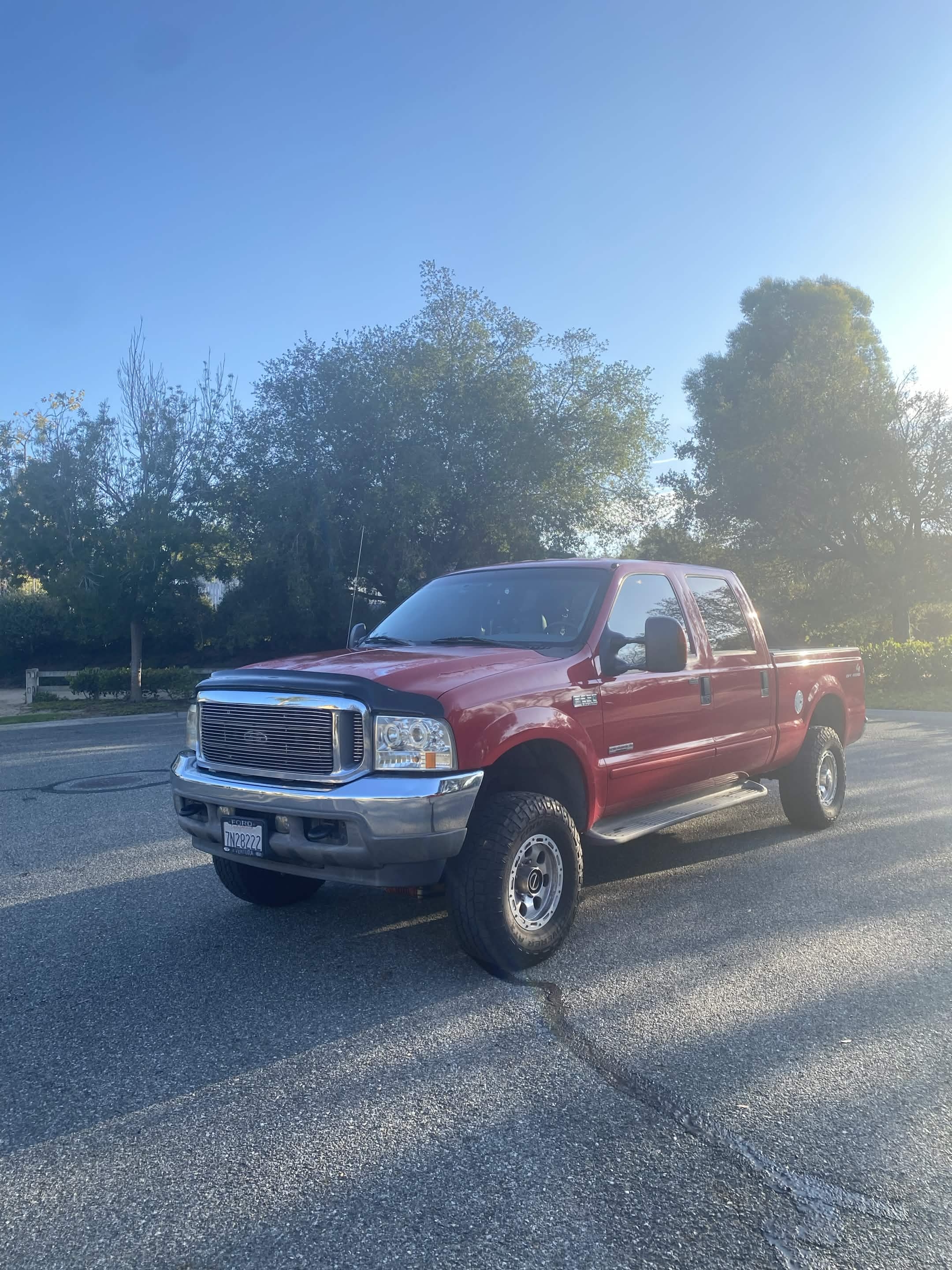 Used 2004 Ford F250 Lariat AWD/4WD image 1