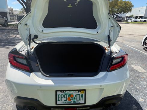 Used 2023 Toyota GR86 Premium image 19