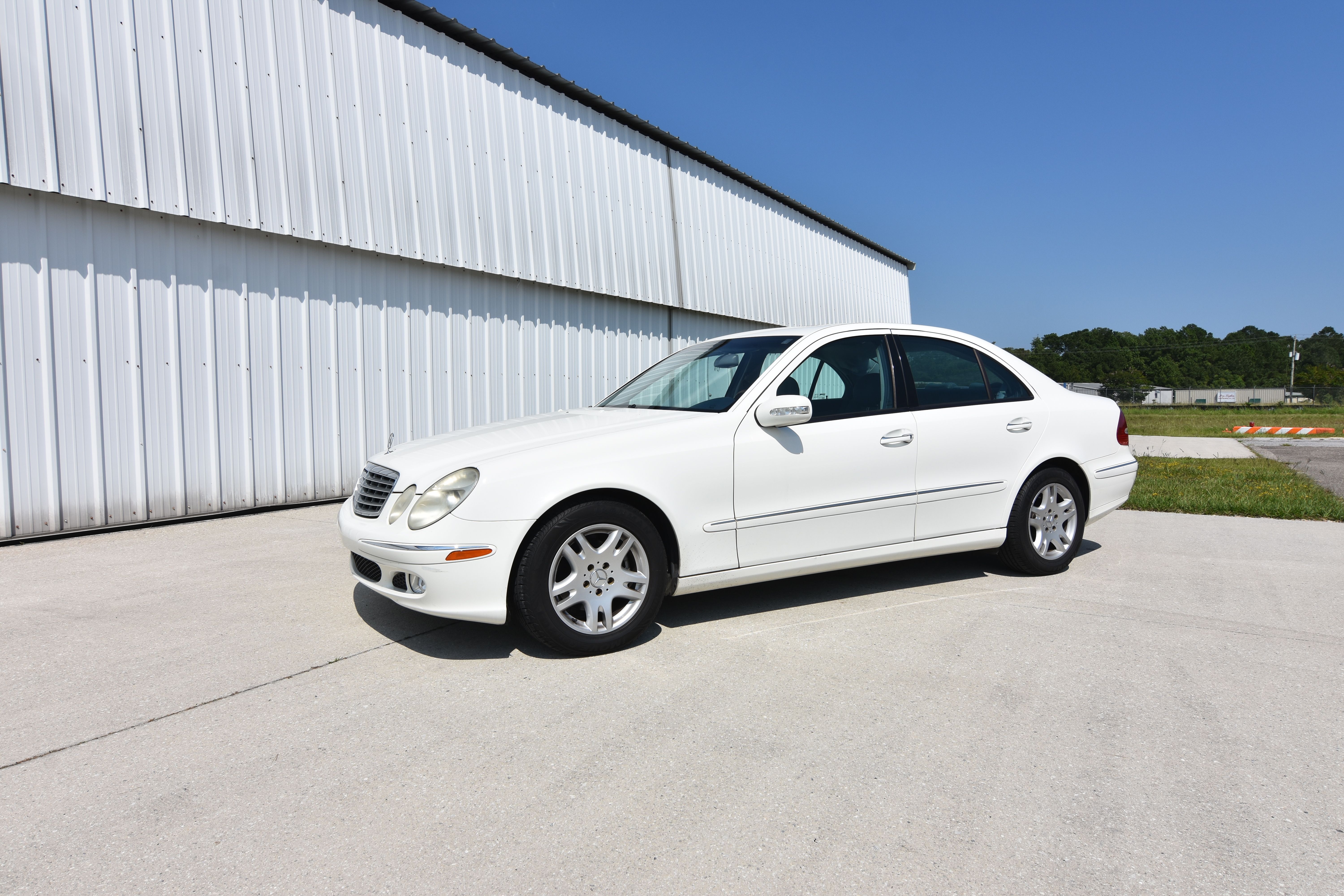 Used 2004 Mercedes-Benz E 320 Sedan image 2