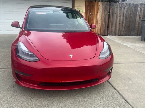 Used 2023 Tesla Model 3 Long Range image 4