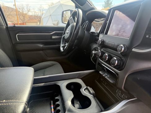 Used 2019 RAM 1500 Big Horn image 4