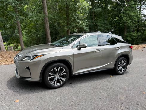 Used 2018 Lexus RX 350 AWD w/ Premium Package image 2
