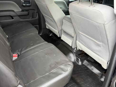 Used 2018 Chevrolet Silverado 3500 W/T AWD/4WD image 9