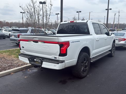 Used 2023 Ford F150 Lightning Lariat w/ Equipment Group 511A High image 9