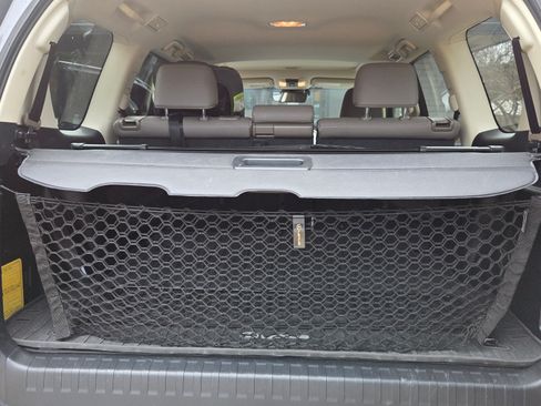 Used 2022 Lexus GX 460 Premium w/ Premium Package image 12