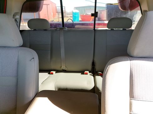 Used 2007 Dodge Ram 3500 Truck SLT image 15