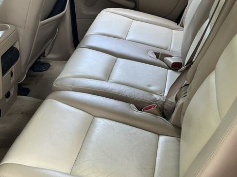 Used 2006 Ford Explorer Eddie Bauer AWD/4WD image 9