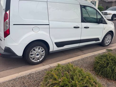 Used 2016 Ford Transit Connect XLT FWD image 2