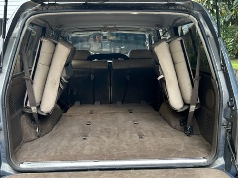 Used 1996 Toyota Land Cruiser image 5