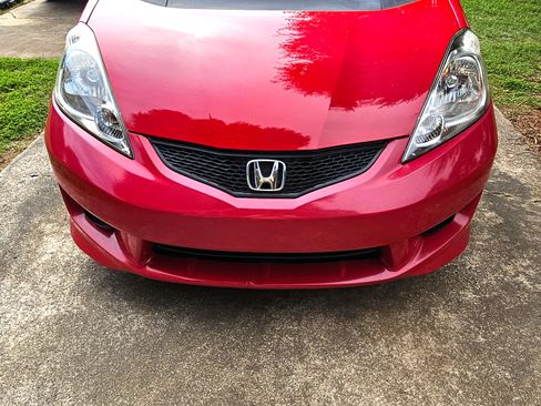Used 2010 Honda Fit Sport image 4