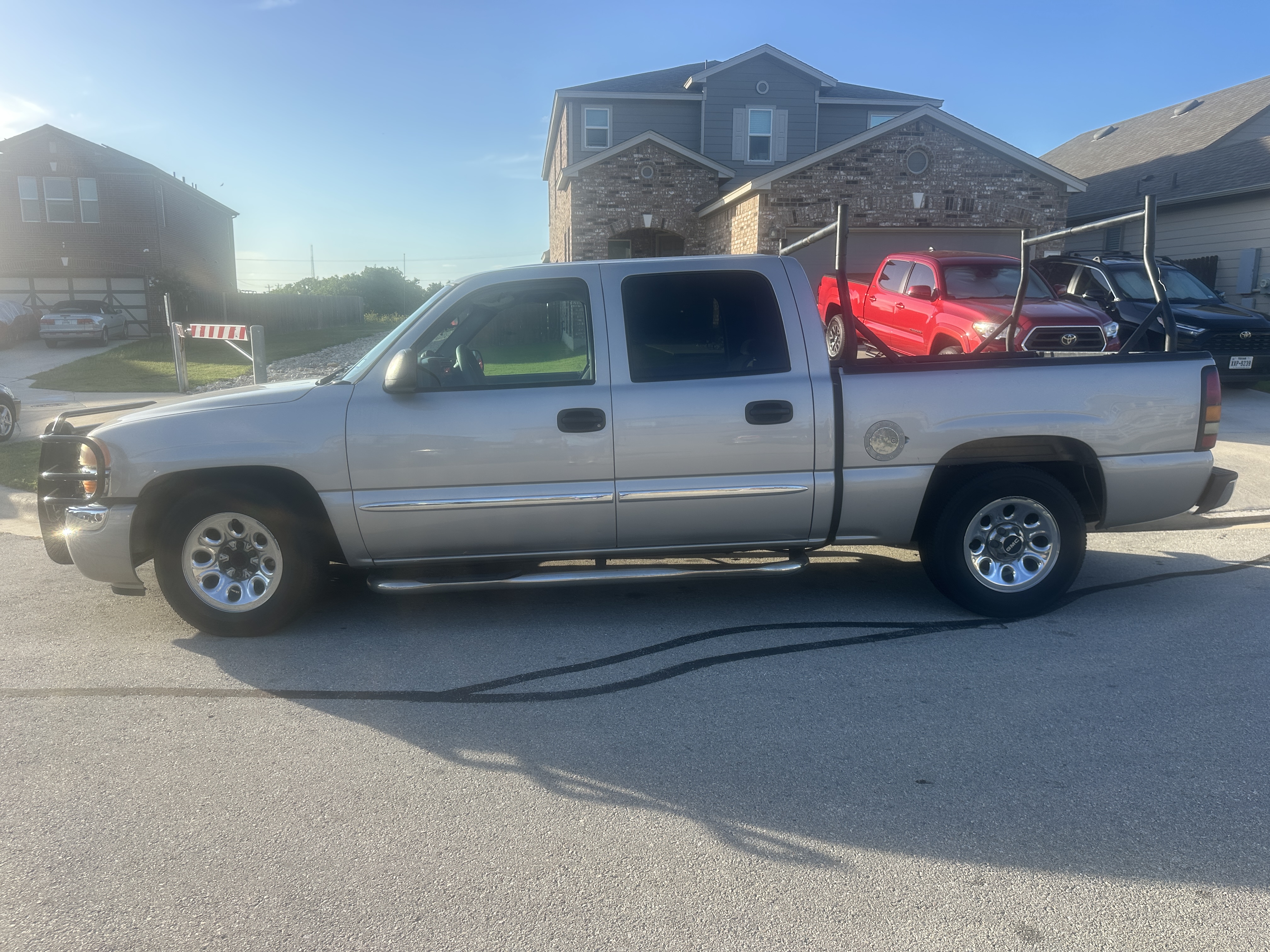 Used 2006 GMC Sierra 1500 SL RWD image 1