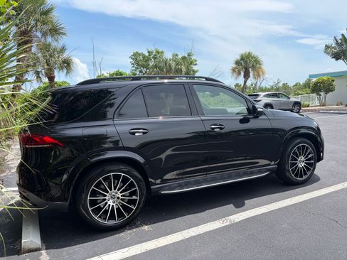 Used 2021 Mercedes-Benz GLE 580 4MATIC image 5