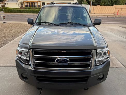 Used 2013 Ford Expedition Limited image 8