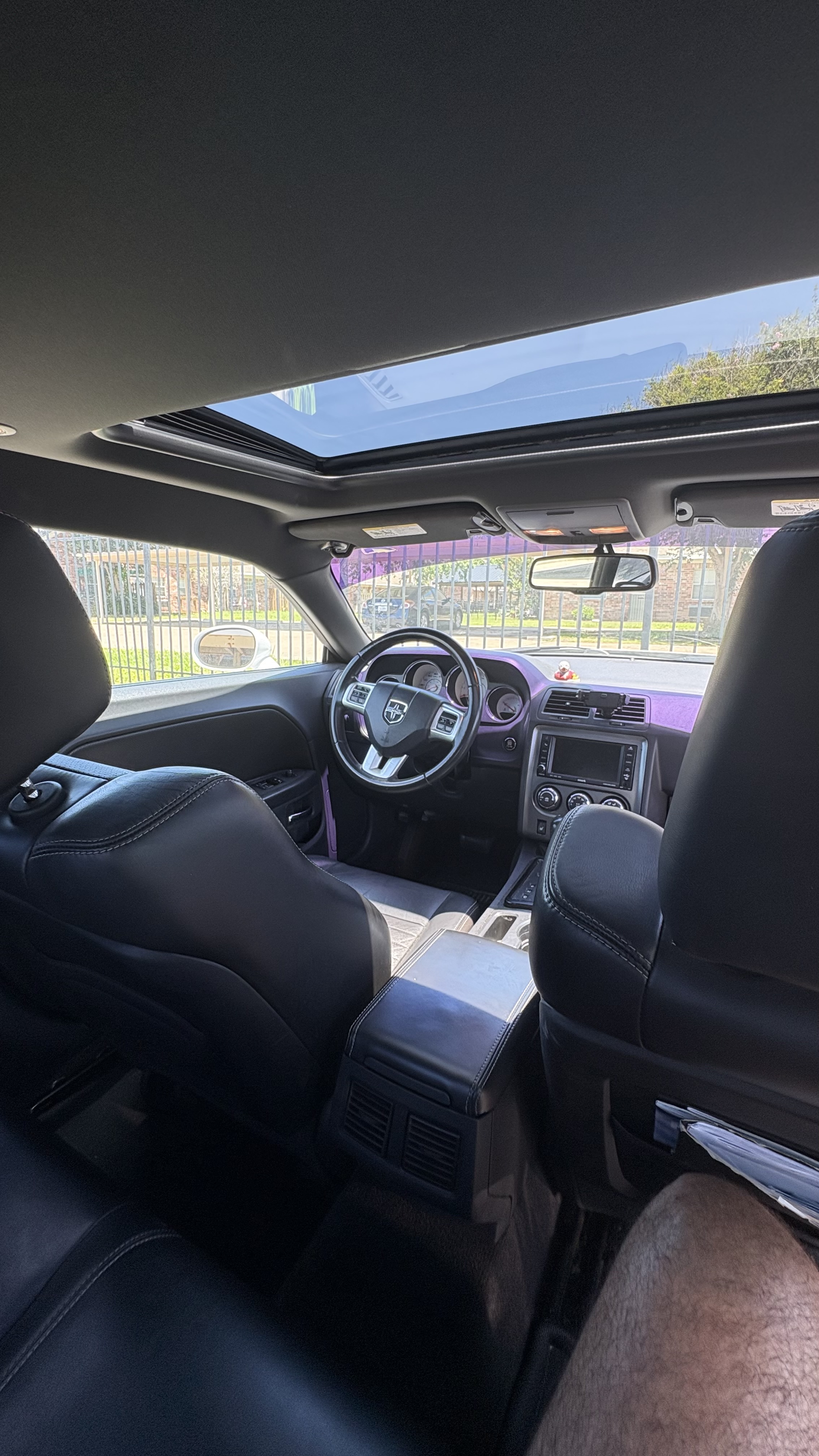 Used 2011 Dodge Challenger R/T RWD image 11