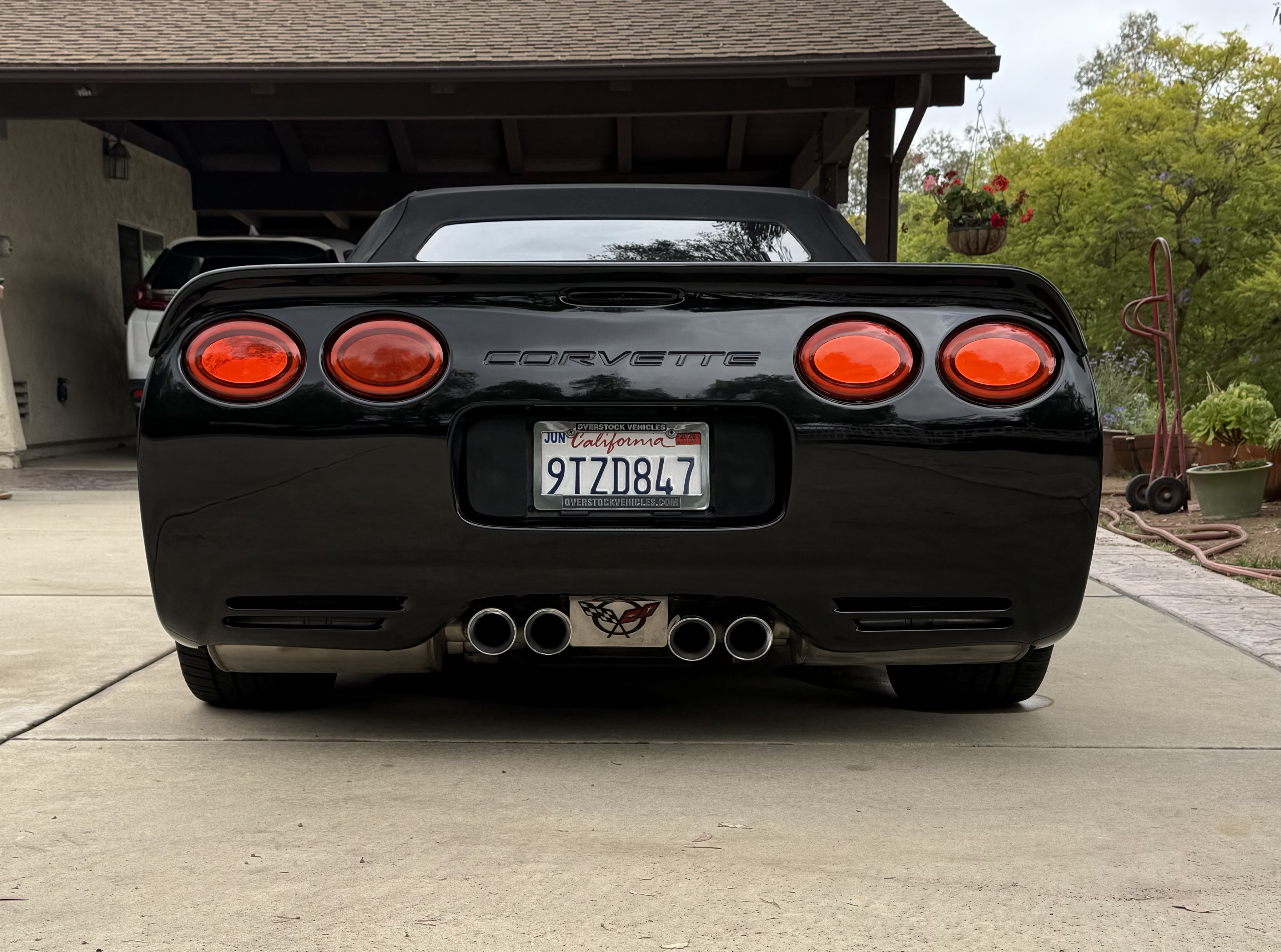 Used 2002 Chevrolet Corvette Convertible w/ Preferred Equipment Group2 RWD image 9