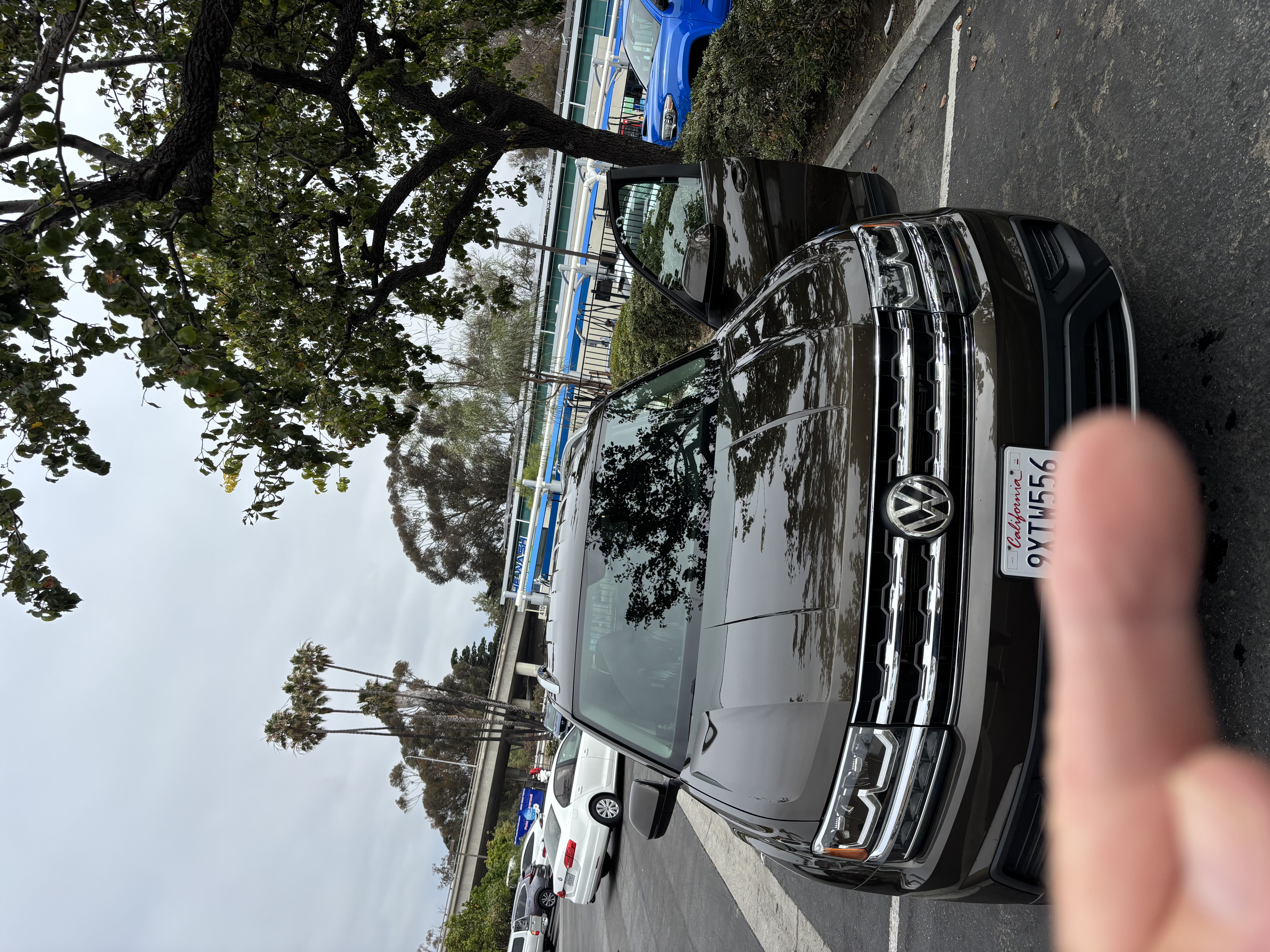 Used 2019 Volkswagen Atlas S w/ Towing Package AWD/4WD image 2