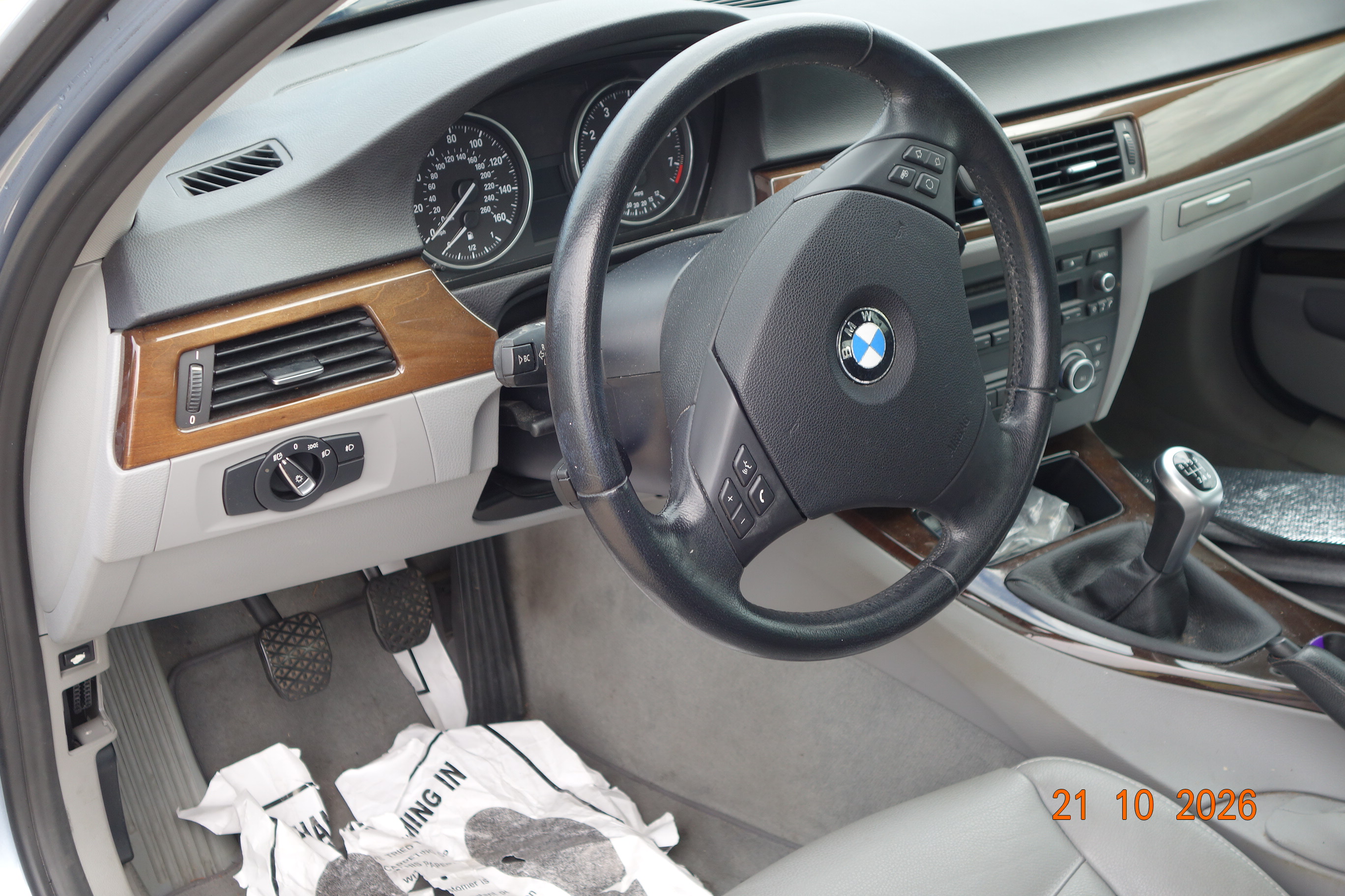 Used 2011 BMW 328i Sedan RWD image 6