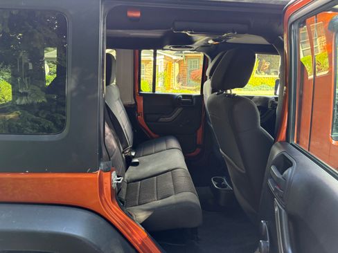 Used 2011 Jeep Wrangler Unlimited Sport AWD/4WD image 13