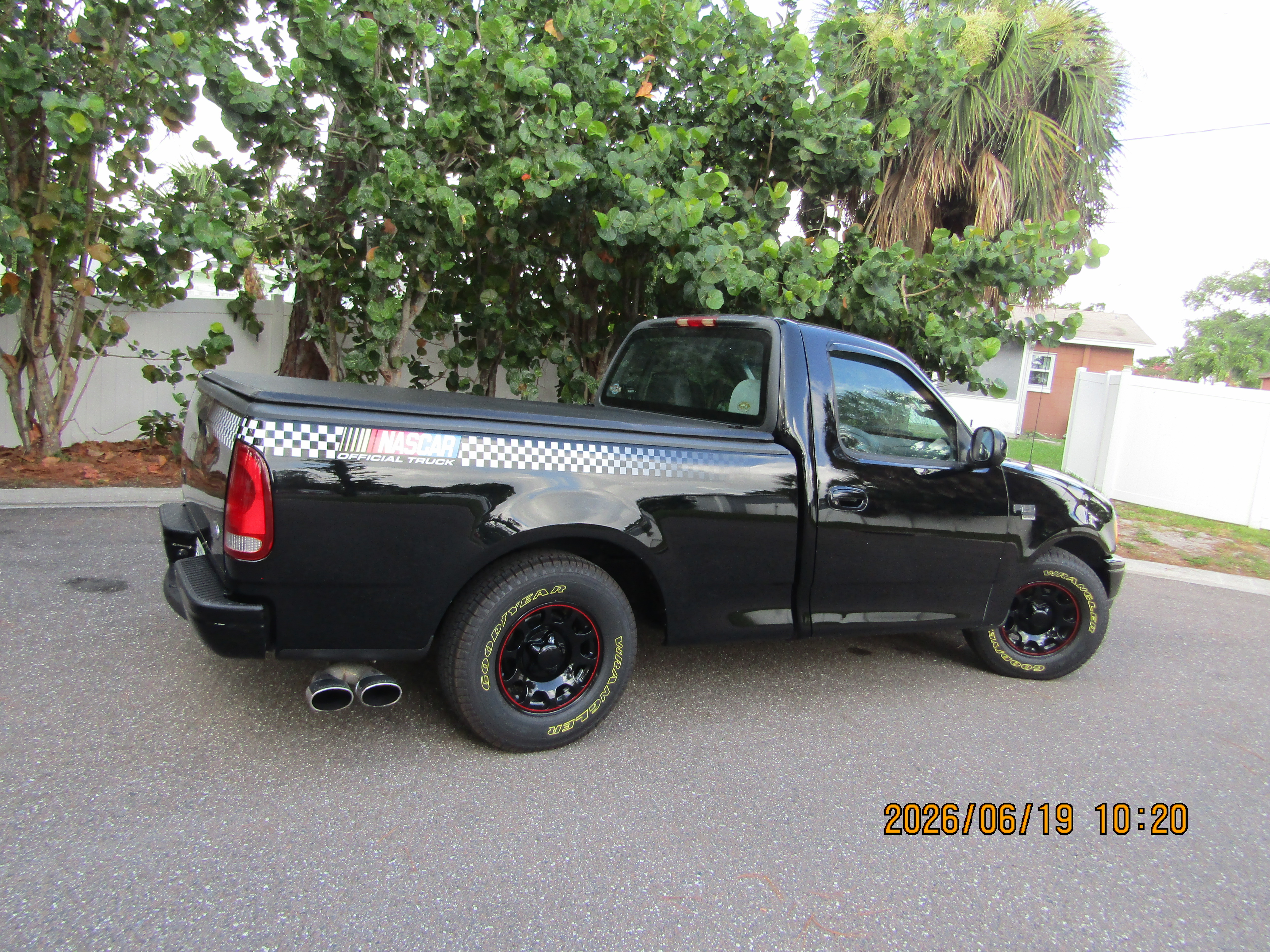 Used 1998 Ford F150 2WD Regular Cab image 5