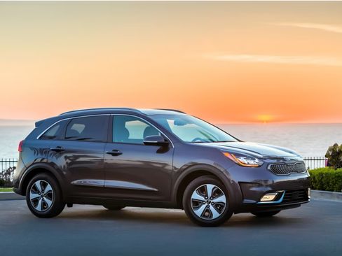 Used 2018 Kia Niro EX Premium image 1