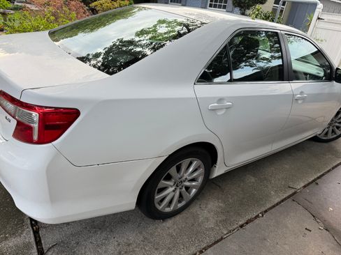 Used 2012 Toyota Camry LE FWD image 13