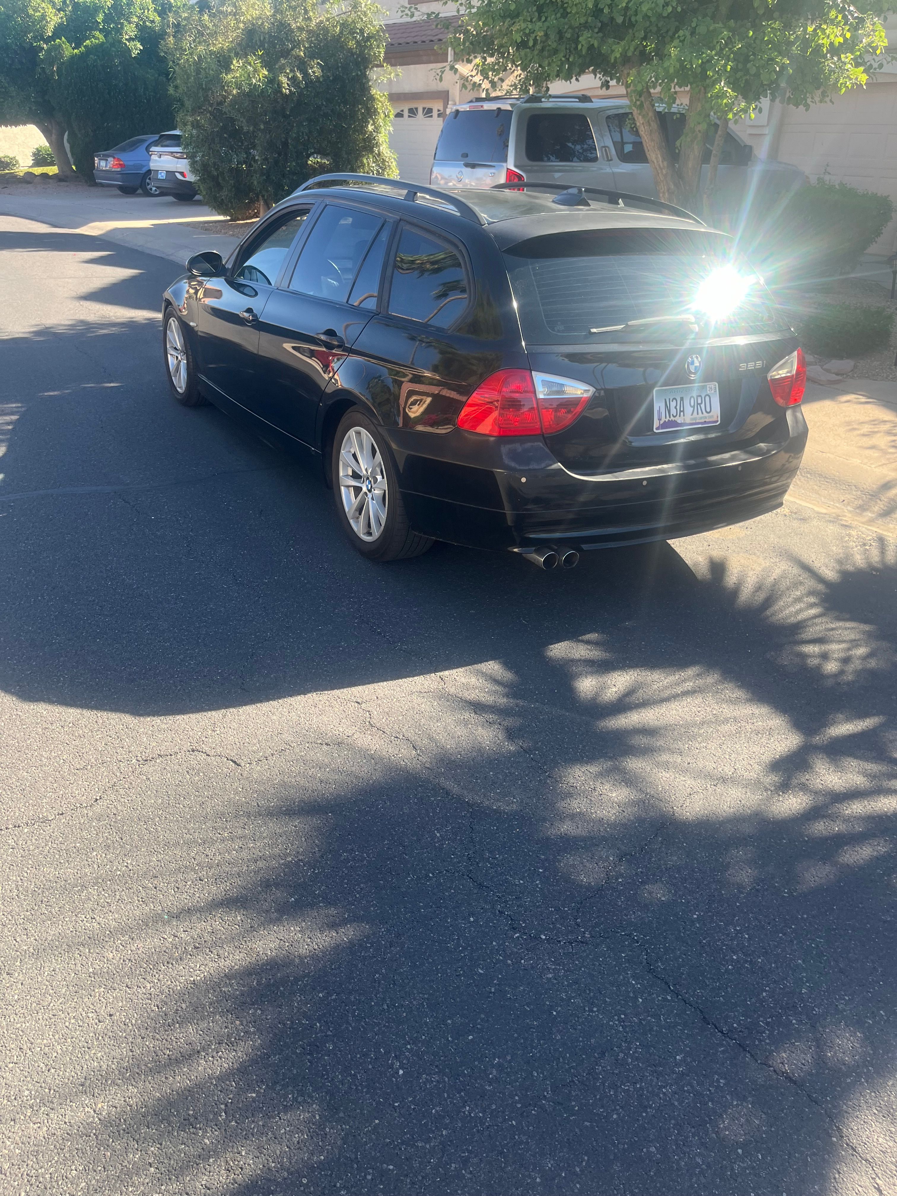 Used 2007 BMW 328i Wagon RWD image 5