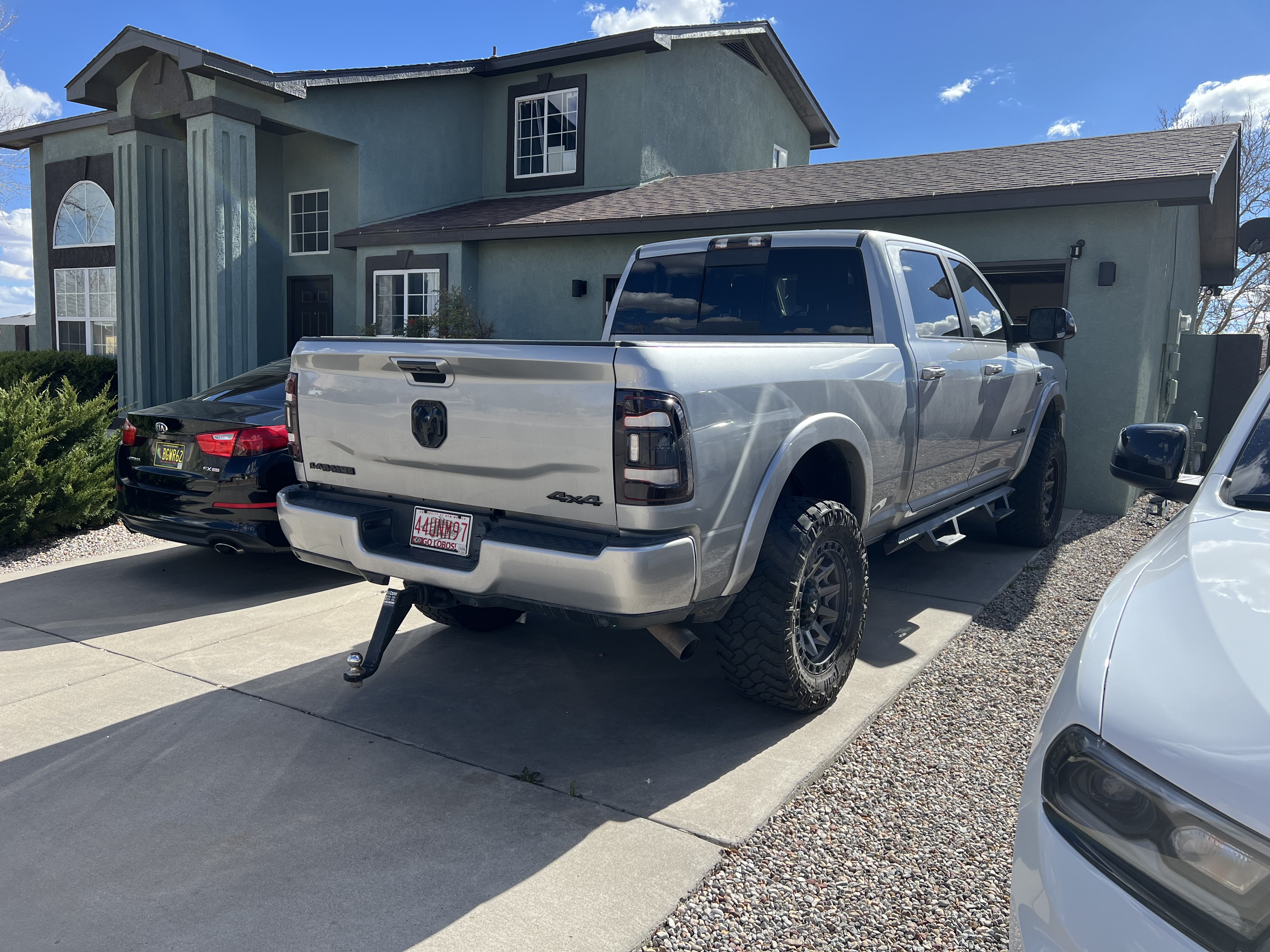 Used 2021 RAM 2500 Laramie AWD/4WD image 4