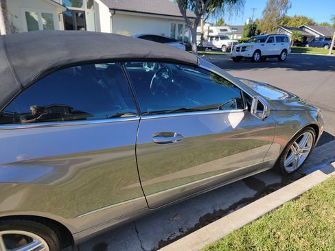 Used 2011 Mercedes-Benz E 350 Cabriolet image 29