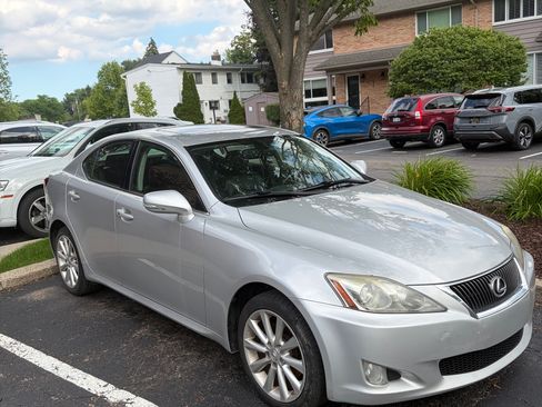 Used 2010 Lexus IS 250 AWD image 2