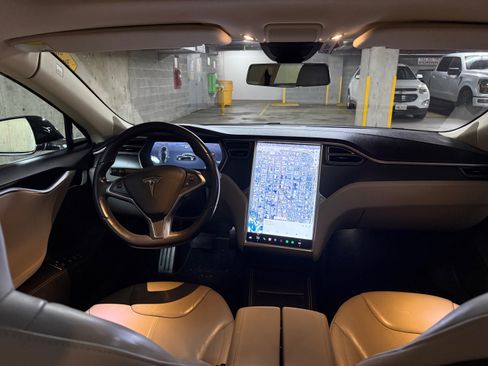 Used 2014 Tesla Model S image 1