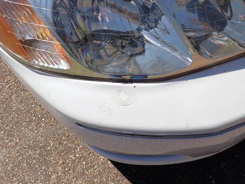 Used 2000 Toyota Avalon XLS image 10