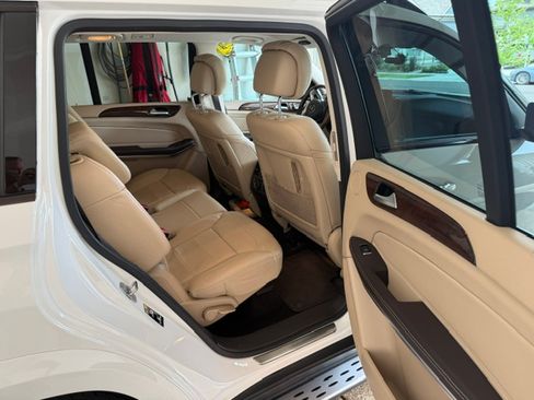 Used 2018 Mercedes-Benz GLS 550 4MATIC image 15