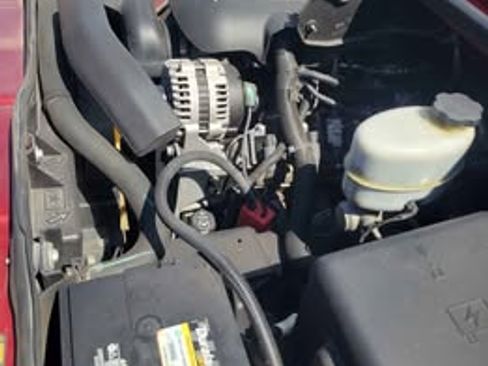 Used 2005 HUMMER H2 w/ Preferred Equipment Group image 12