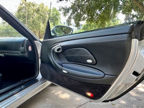 Used 2003 Porsche 911 Carrera 4S image 15