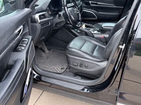 Used 2020 Kia Telluride S FWD image 5