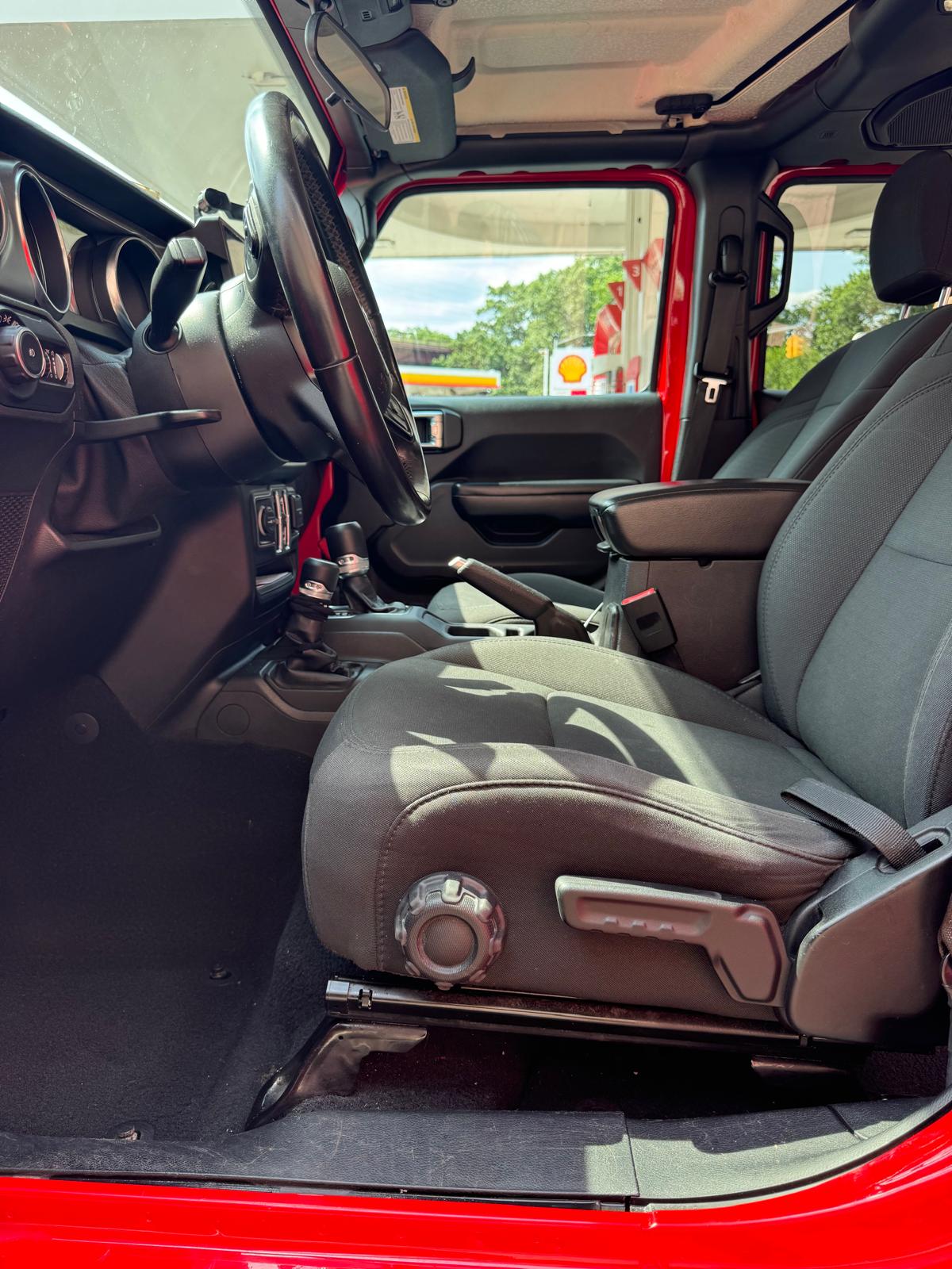 Used 2019 Jeep Wrangler Unlimited Sport S AWD/4WD image 9
