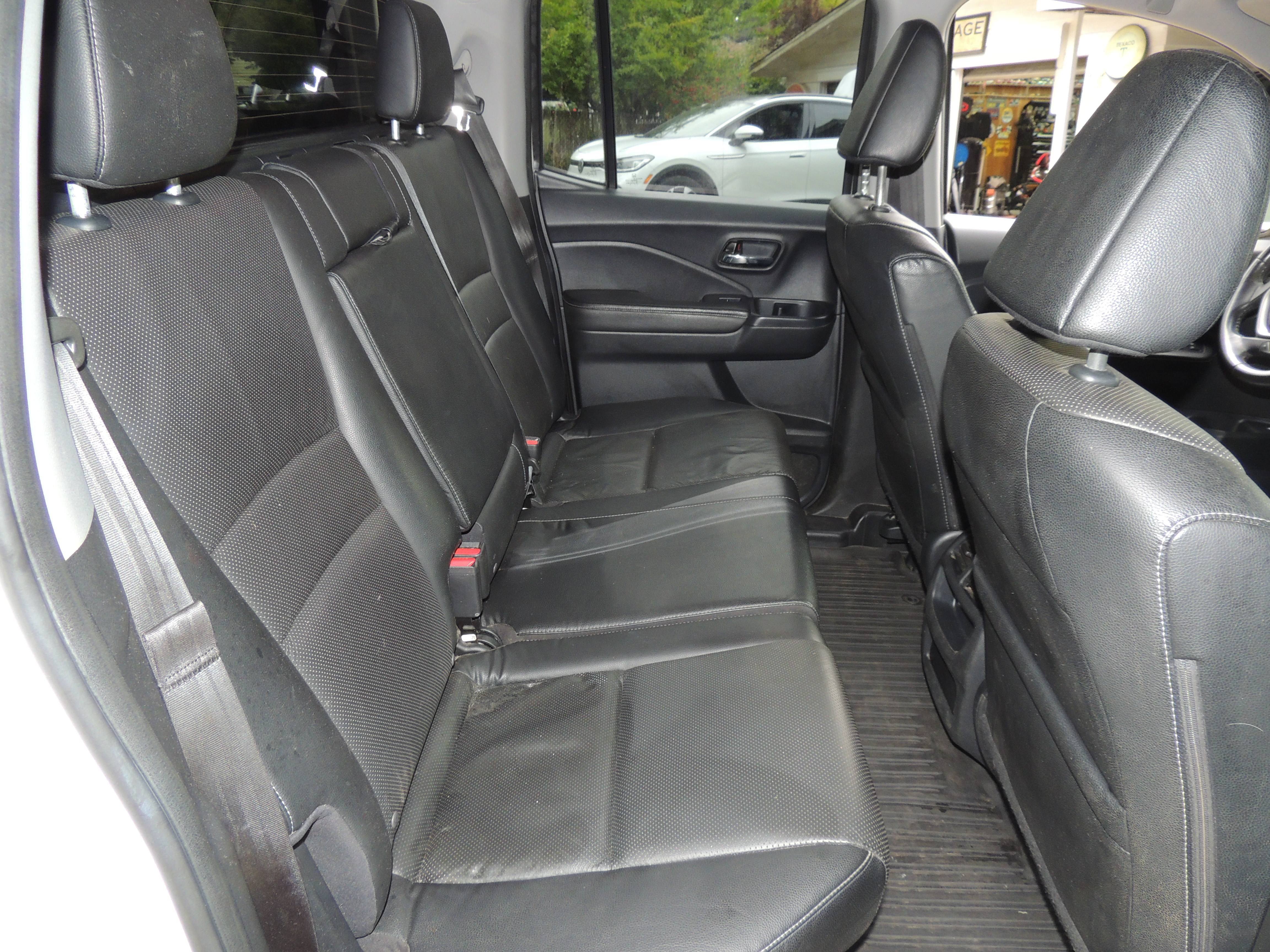 Used 2017 Honda Ridgeline RTL-T image 19