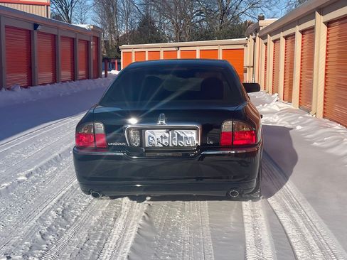 Used 2004 Lincoln LS image 2